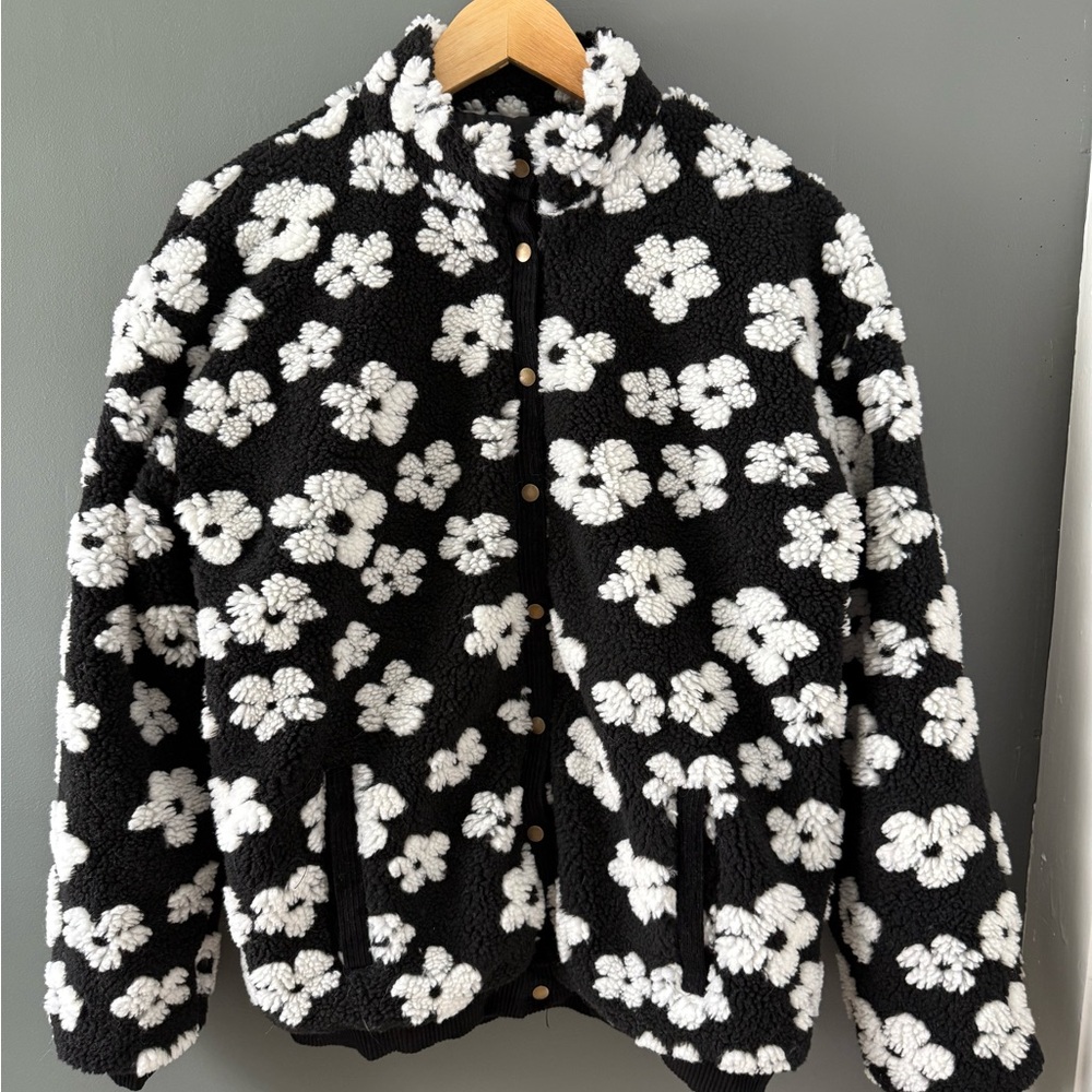 Nora Madison Black and White Floral Sherpa Jacket